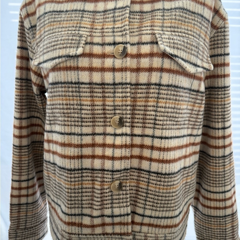 Neutral Plaid Button-Up Shacket Jacket – Cozy Fall Layer (Wool Blend) - Picture 7 of 13